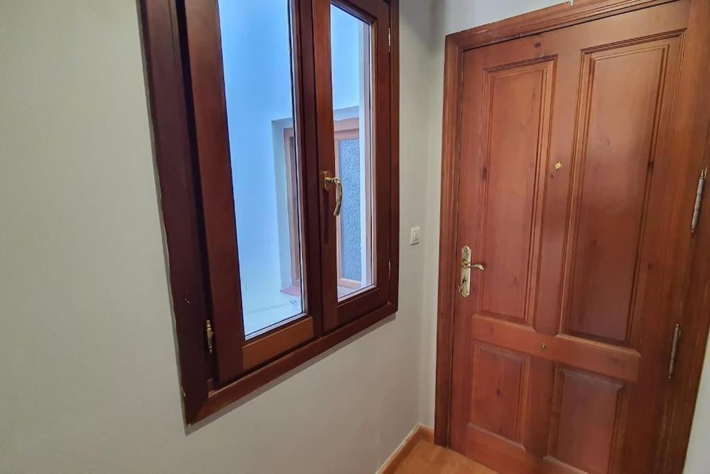 Aloja T Elvira Lägenhet Granada Exteriör bild