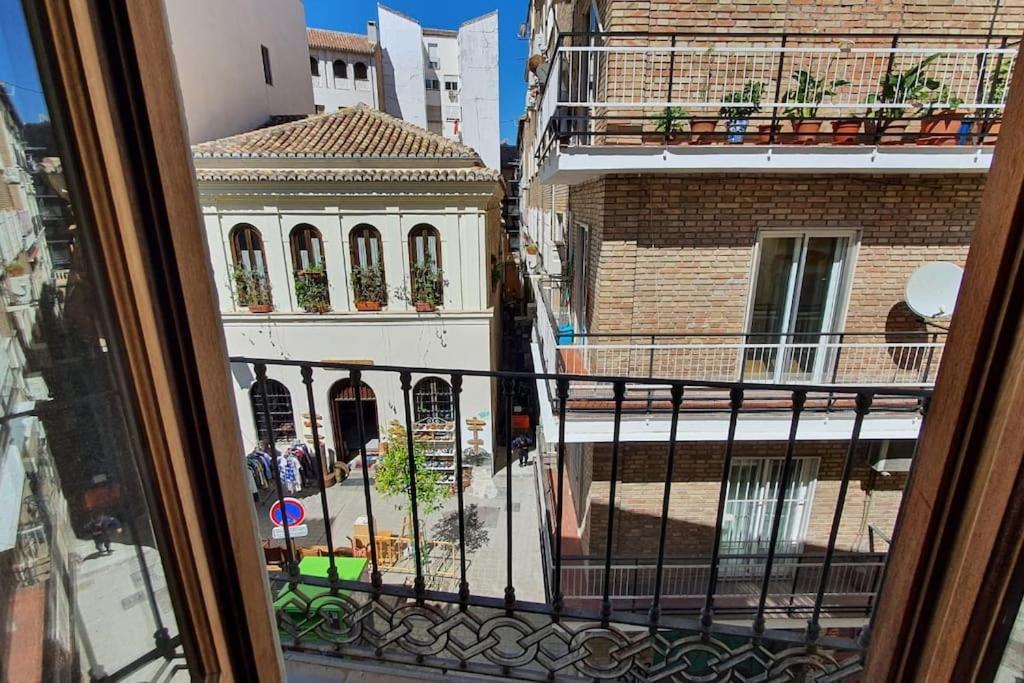 Aloja T Elvira Lägenhet Granada Exteriör bild